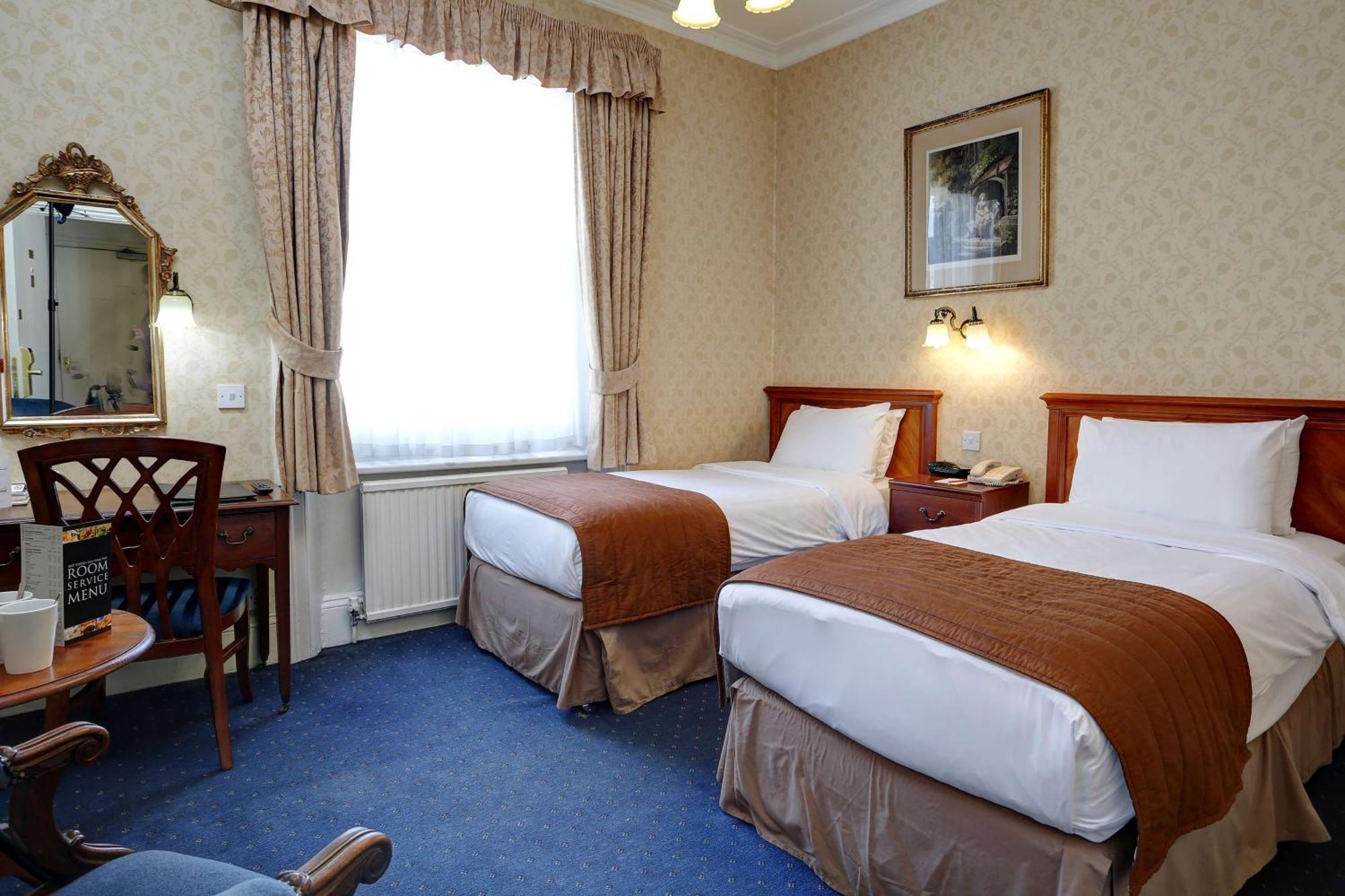 Standard Twin Room Non-Smoking